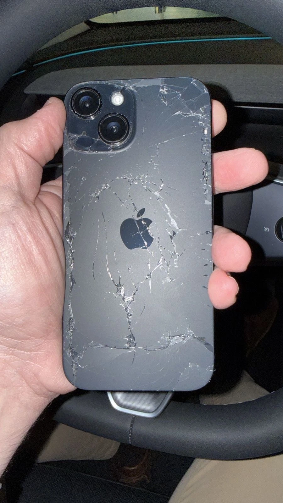 iPhone repair Dubai