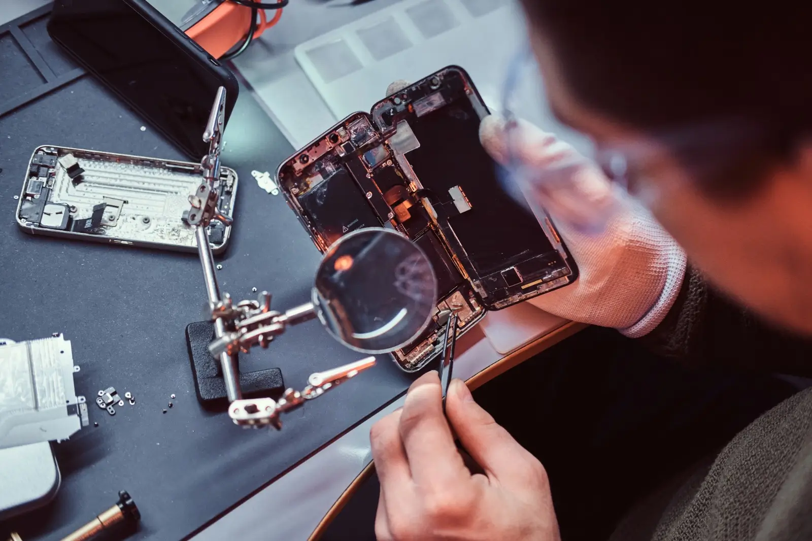 Best repairing place for iPhone